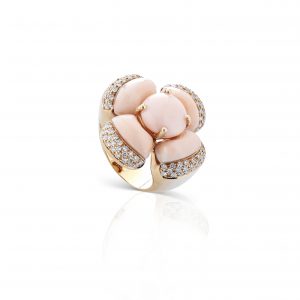 18kt gold ring, pink coral and diamonds
